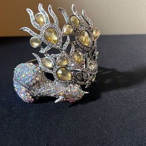 Dazzling Peacock, Cuff